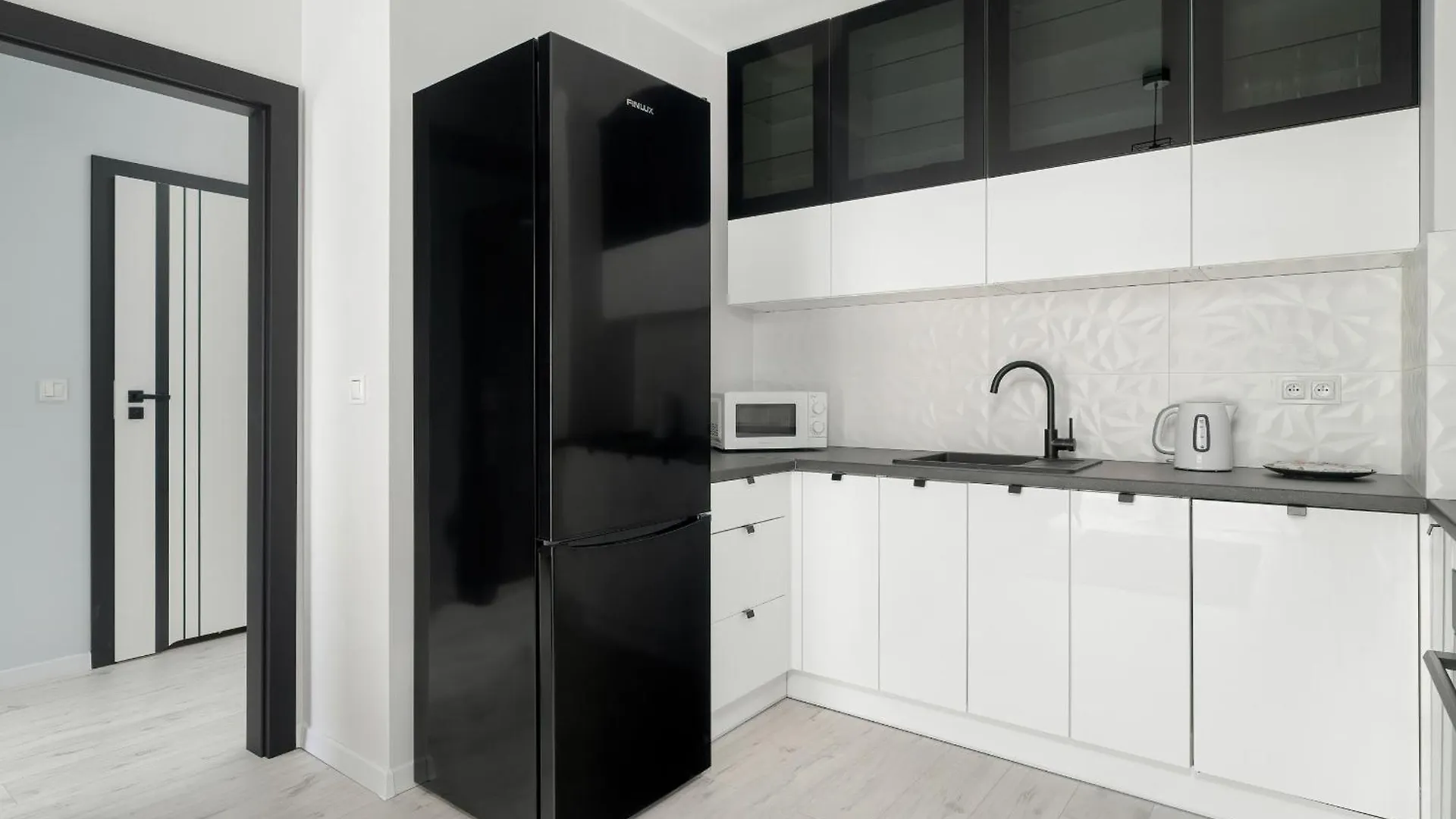 Wyjatkowy I Nowoczesny Apartament Z Balkonem I Parkingiem By Noclegi Renters Poznan