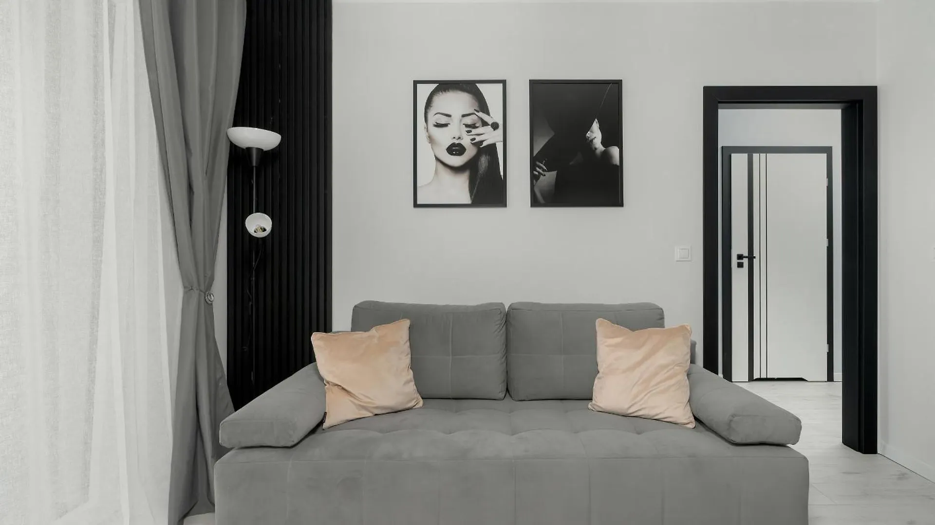 Wyjatkowy I Nowoczesny Apartament Z Balkonem I Parkingiem By Noclegi Renters Poznan