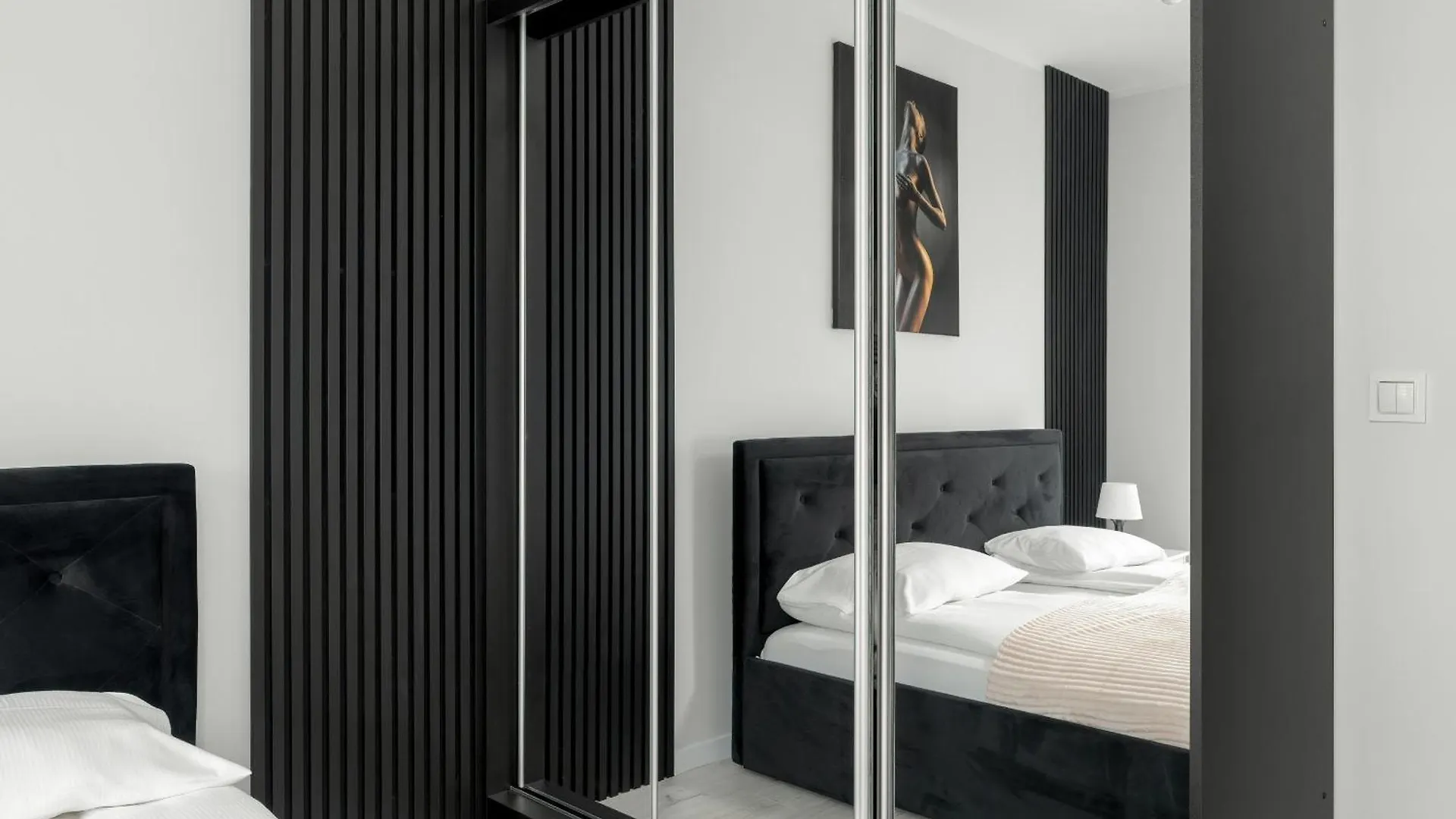 Wyjatkowy I Nowoczesny Apartament Z Balkonem I Parkingiem By Noclegi Renters Poznan 0*,